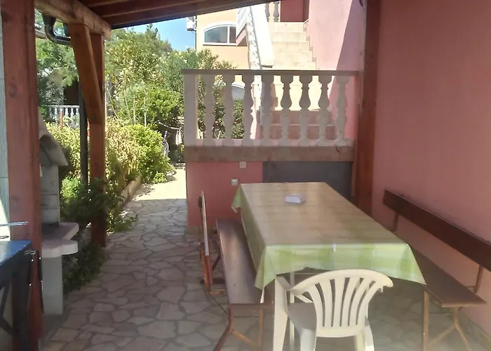 Apartman Trputec, Otok Vir