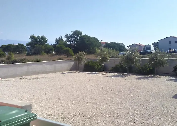 Apartman Trputec, Otok Vir